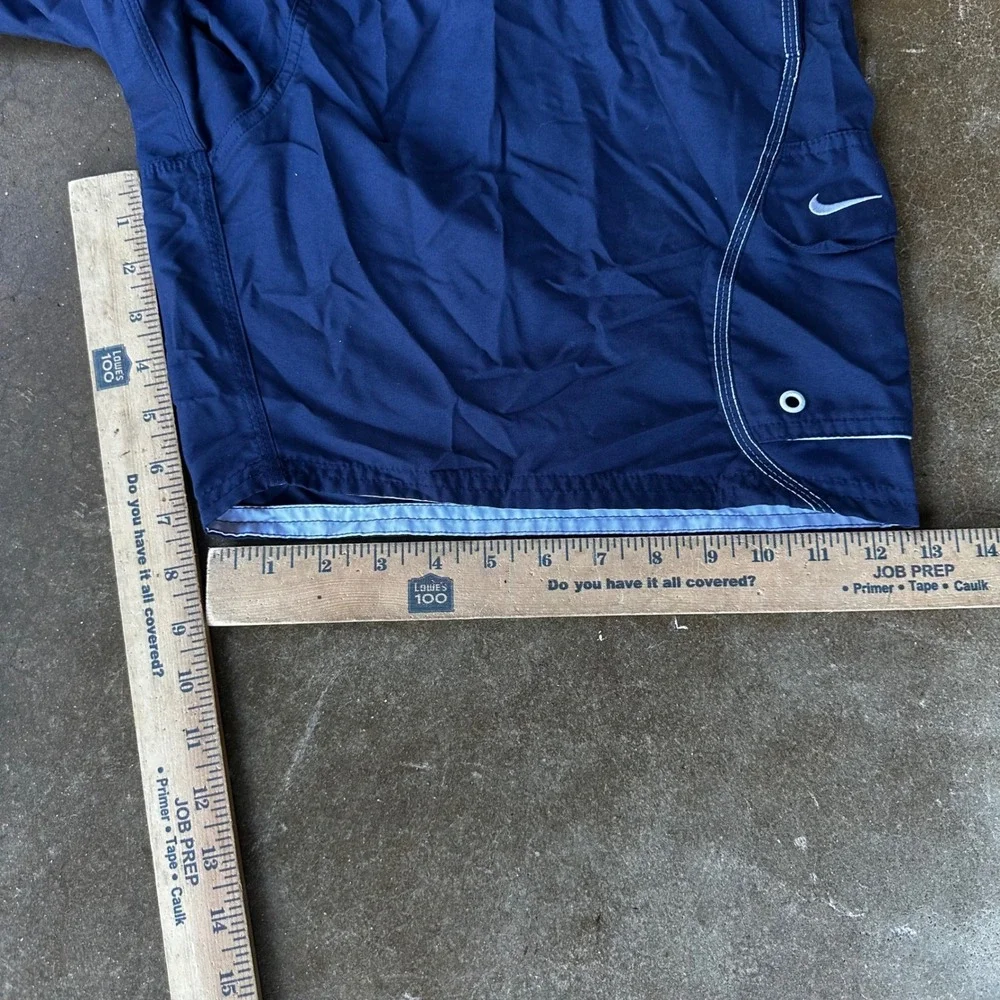 Nike Swim Trunks Mens Large Navy Blue Excellent Cargo Pocket Embroidered Logo